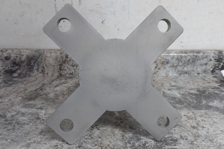 3M DBI-Sala 8518347 10 x 9-1/4 In 450 Lb Weight Cap Bolt-On Floor Mount Sleeve