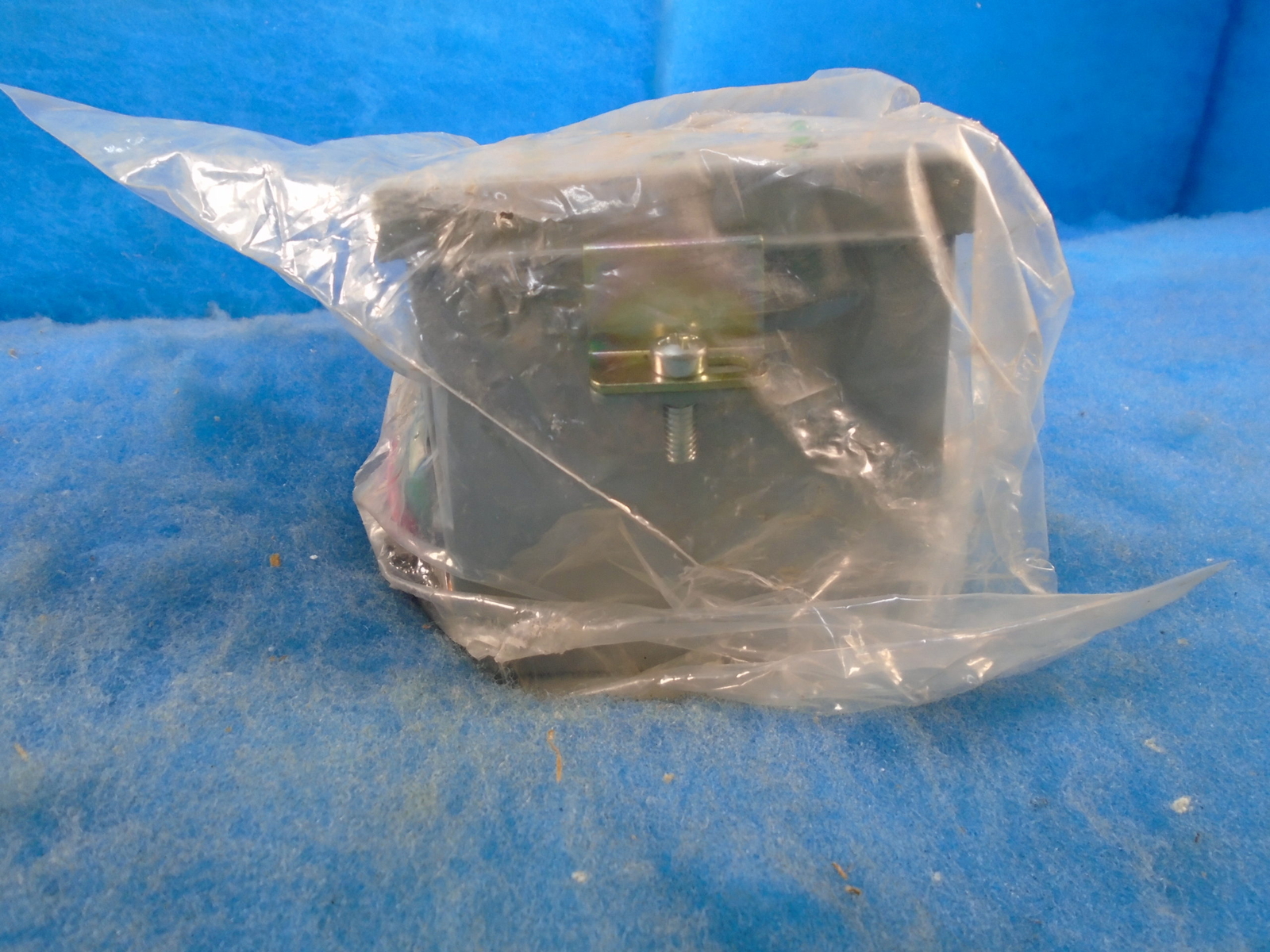 DITEK SURGE PROTECTOR DTG-240-3D 240V 50/60HZ 1YR WARRANTY