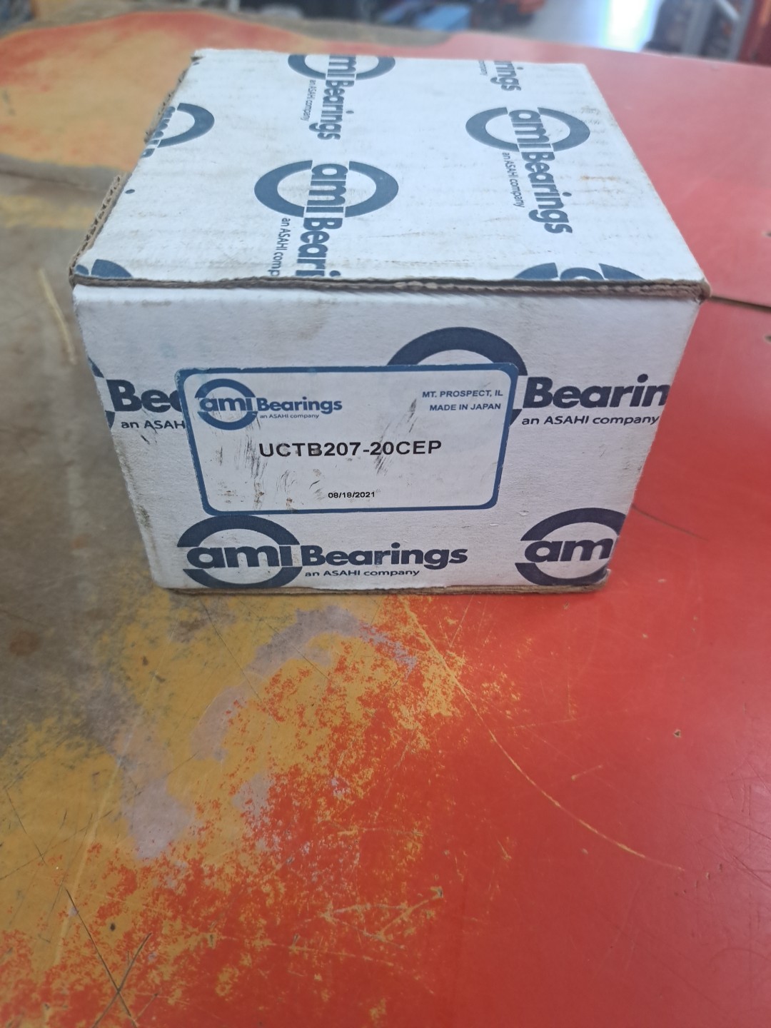 AMI UCTB207-20 CEP TAPPED BASE PILLOW BLOCK BEARING Free Shipping