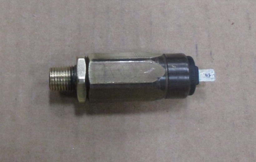 Suco 515409 010 K33 Pressure Sensor Switch A8370LR