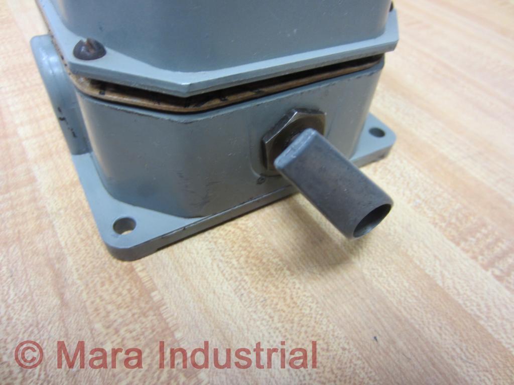 Rees 04944-000 Cable Operated Switch 04944000 Shaft Broken