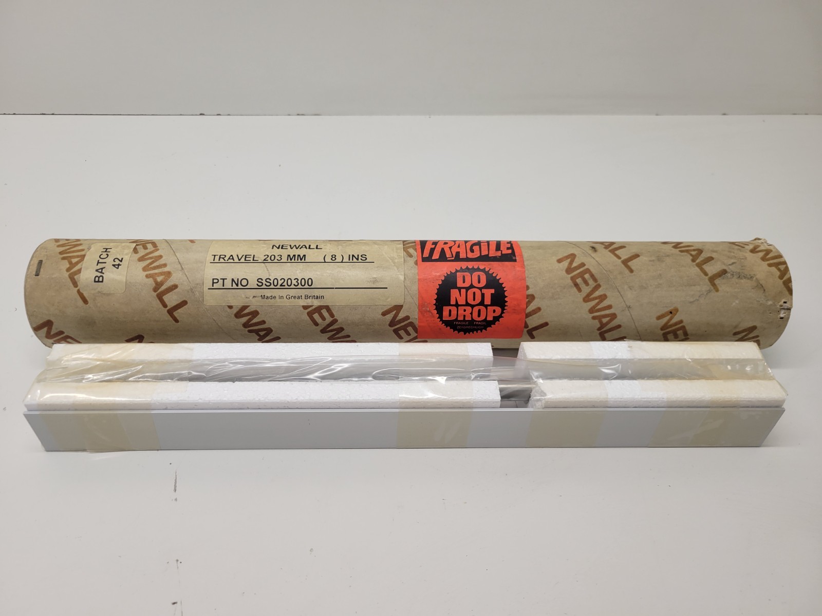 NEW OLD STOCK! NEWALL TRAVEL 203MM (8)INS SCALE ROD SS020300