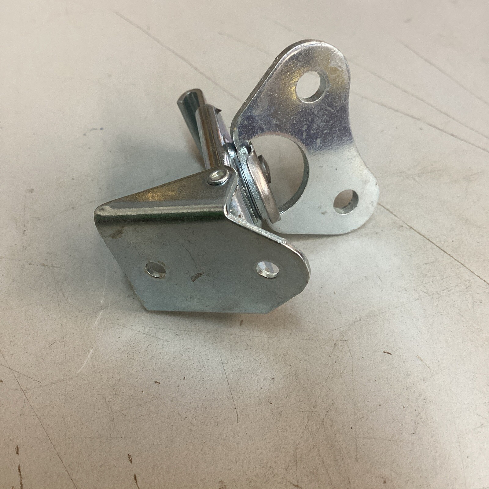 20 Simmons Fasteners Rotary Action Seam Draw Latch #1422