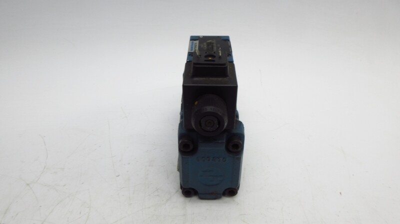REXROTH 4WEH10D44/6EW11ON9ETK4/B10 (AS PICTURED) NSNP