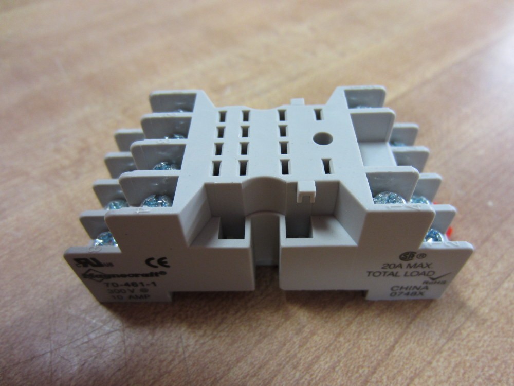 Schneider/Magnecraft 70-461-1 Relay Socket 704611 (Pack of 3)
