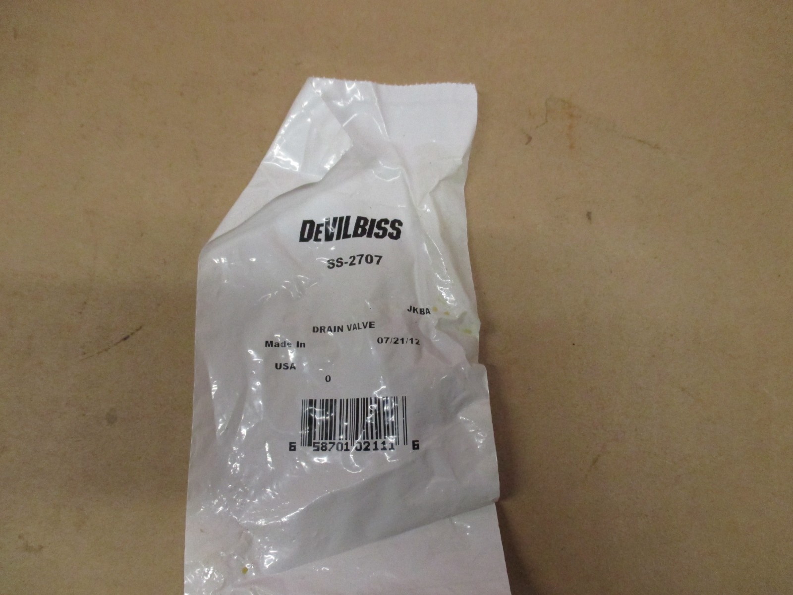 SS-2707 DRAIN VALVE DEVILBISS NEW