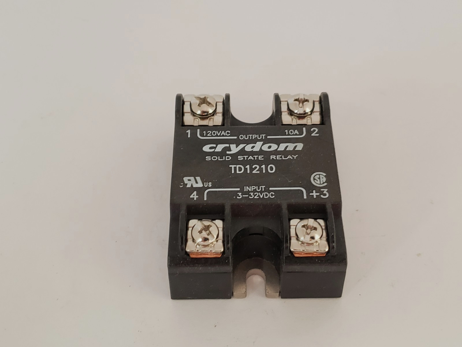 CRYDOM TD1210 SOLID STATE RELAY 10A 120V 3-32VDC NIB