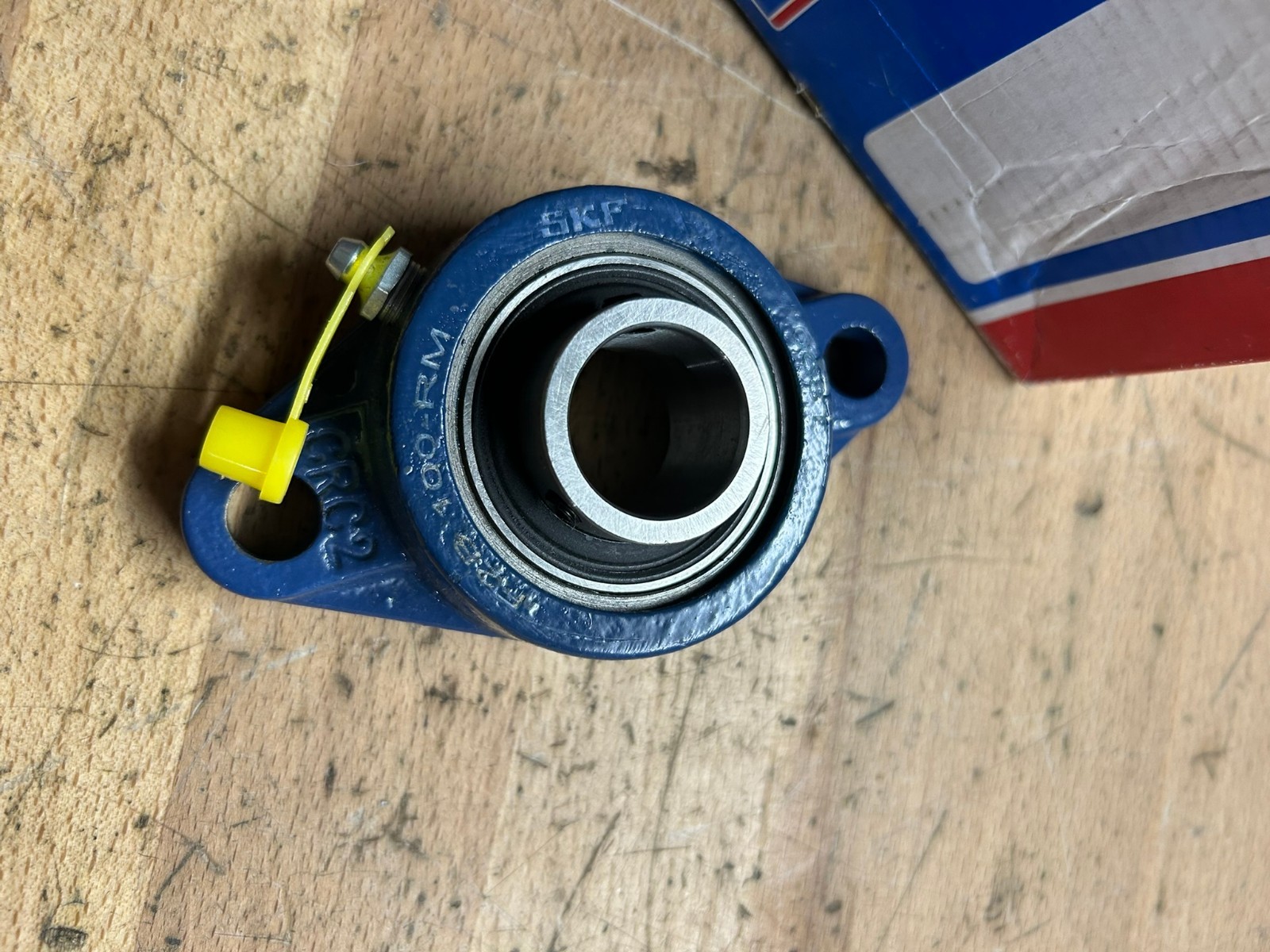 NEW SKF F2B 100-RM 2 BOLT FLANGE MOUNTED UNIT NIB