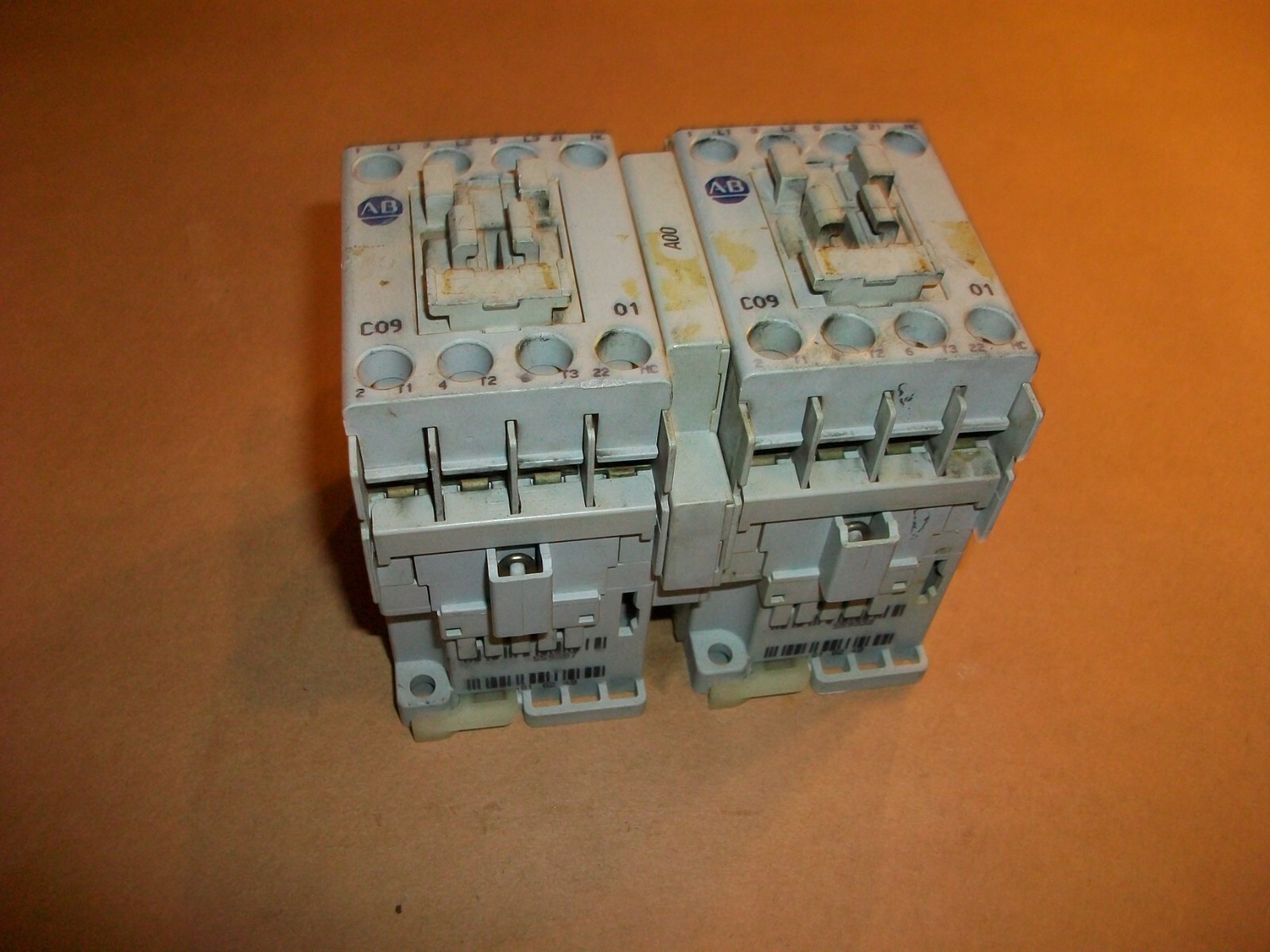 Allen Bradley Reversing Contactor 100-C09*01 Series A USED