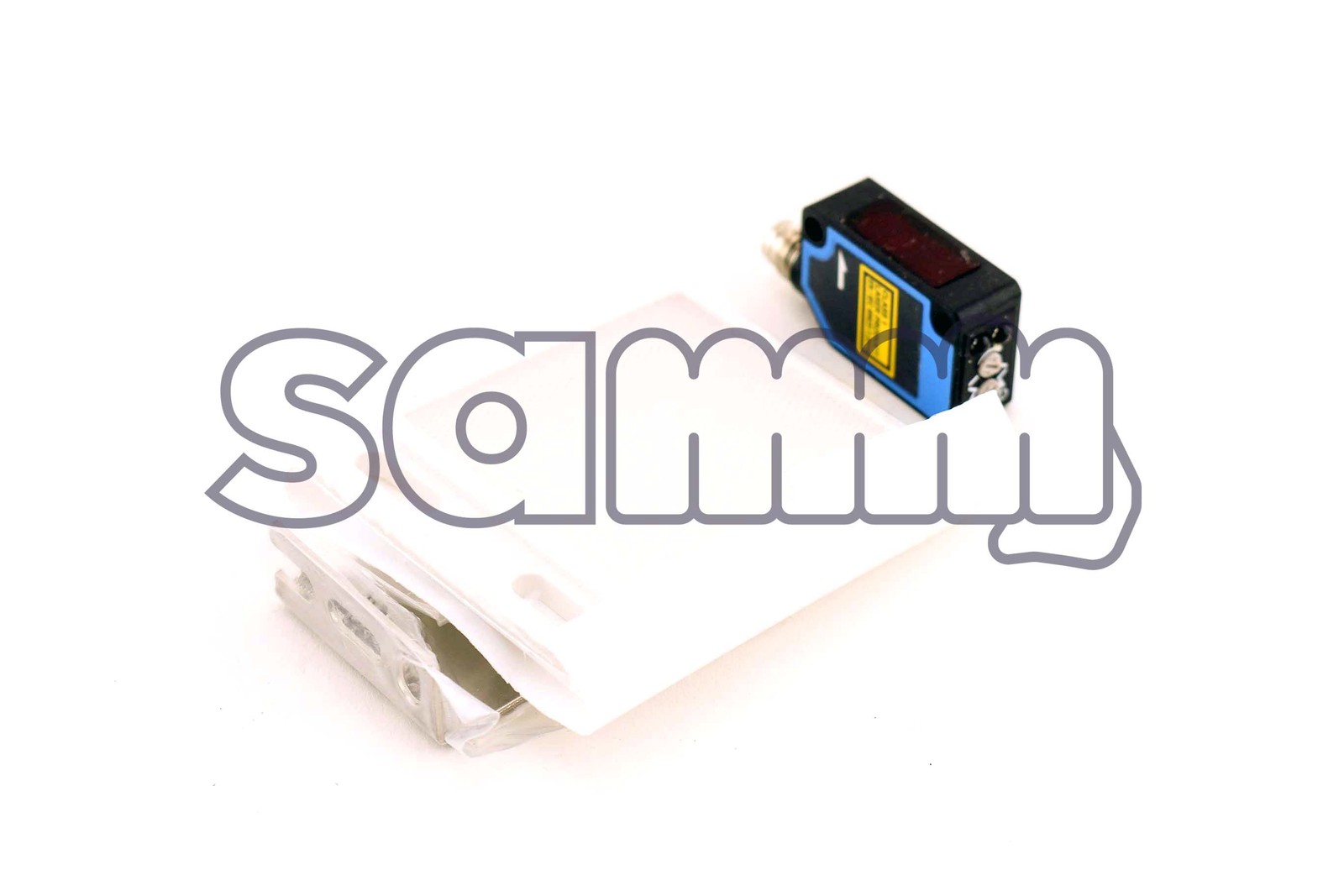 SICK WL100L-F2231 ; 6030710 PHOTOELECTRIC SENSOR New