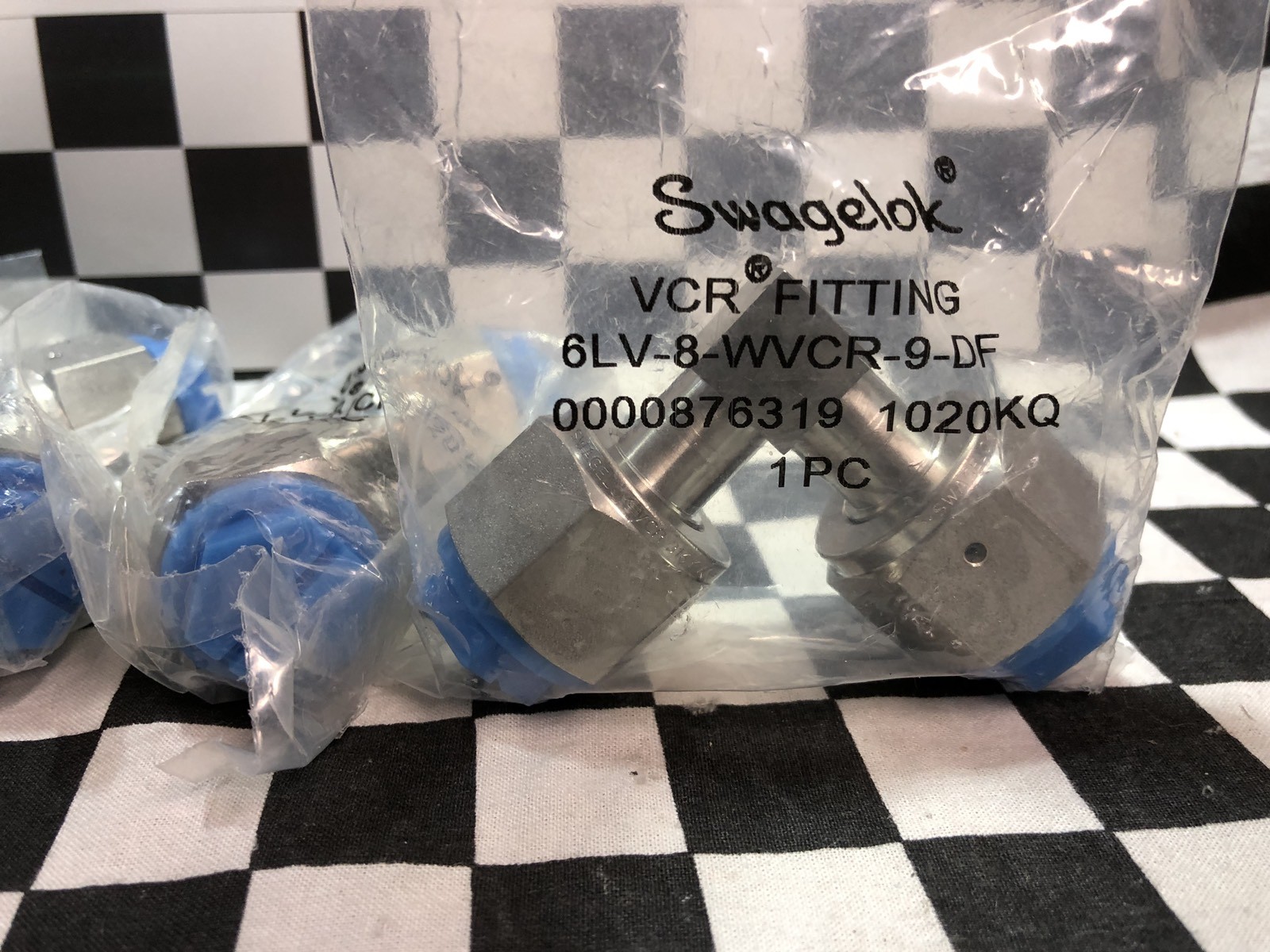 SWAGELOK 6LV-8-WVCR-9-DF, Female Elbow 1/2″ FVCR, Lot Of 5 , SHIPSAMEDAY#125X