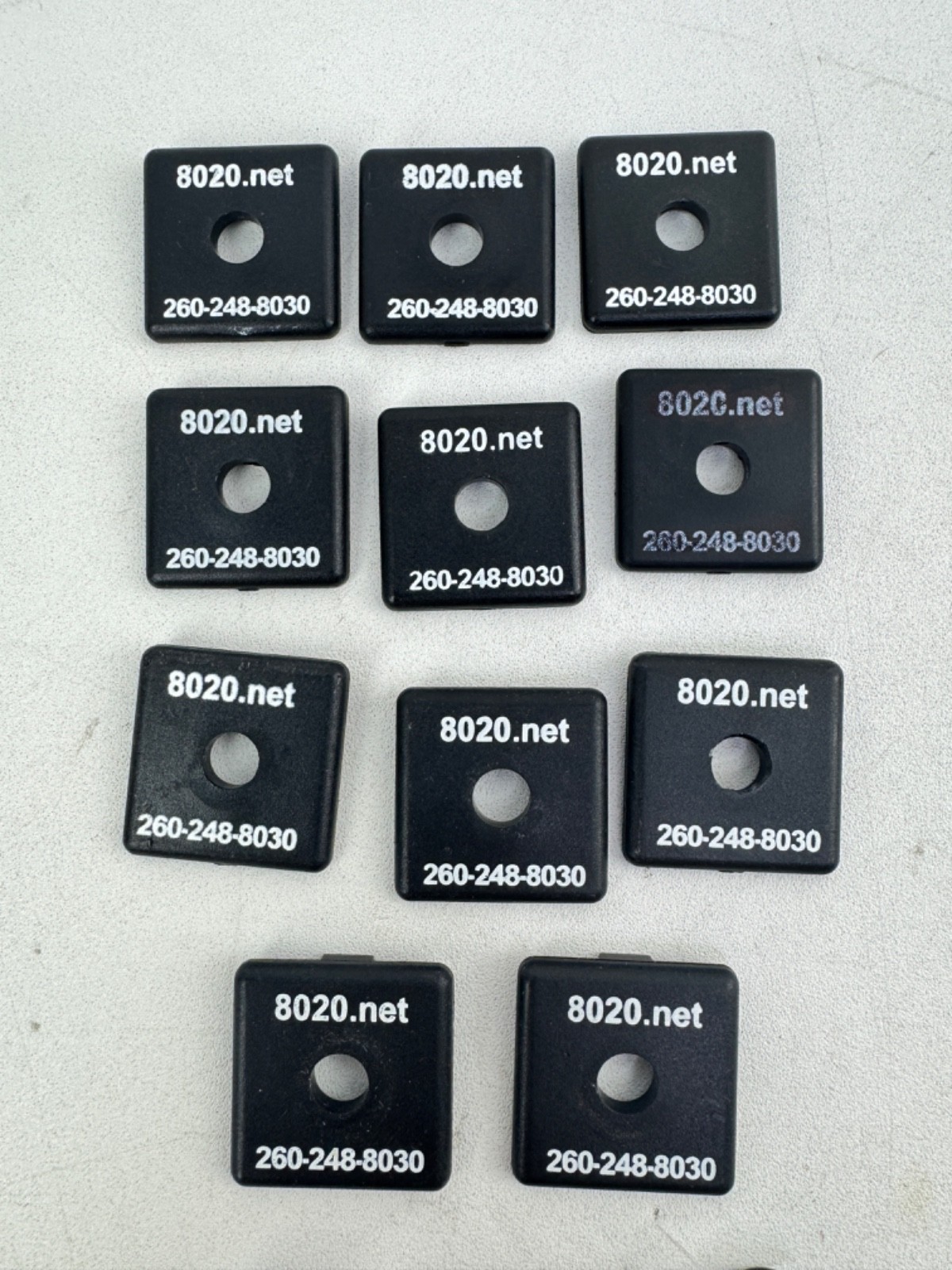 8020.NET 260-248-8030 FLANGE MOUNT END CAP *LOT OF 11 w/ PUSH IN FASTENERS*
