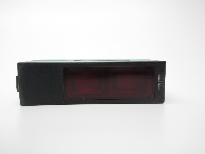 PEPPERL+FUCHS RL28-8-H-700-RT/49/105 419620 10-30VDC NSNP
