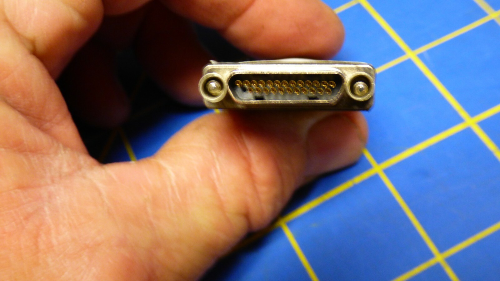 National Instruments 183285B-02 Typex 13 2.0 Meter GPIB – Mini GPIB (Micro DB25)