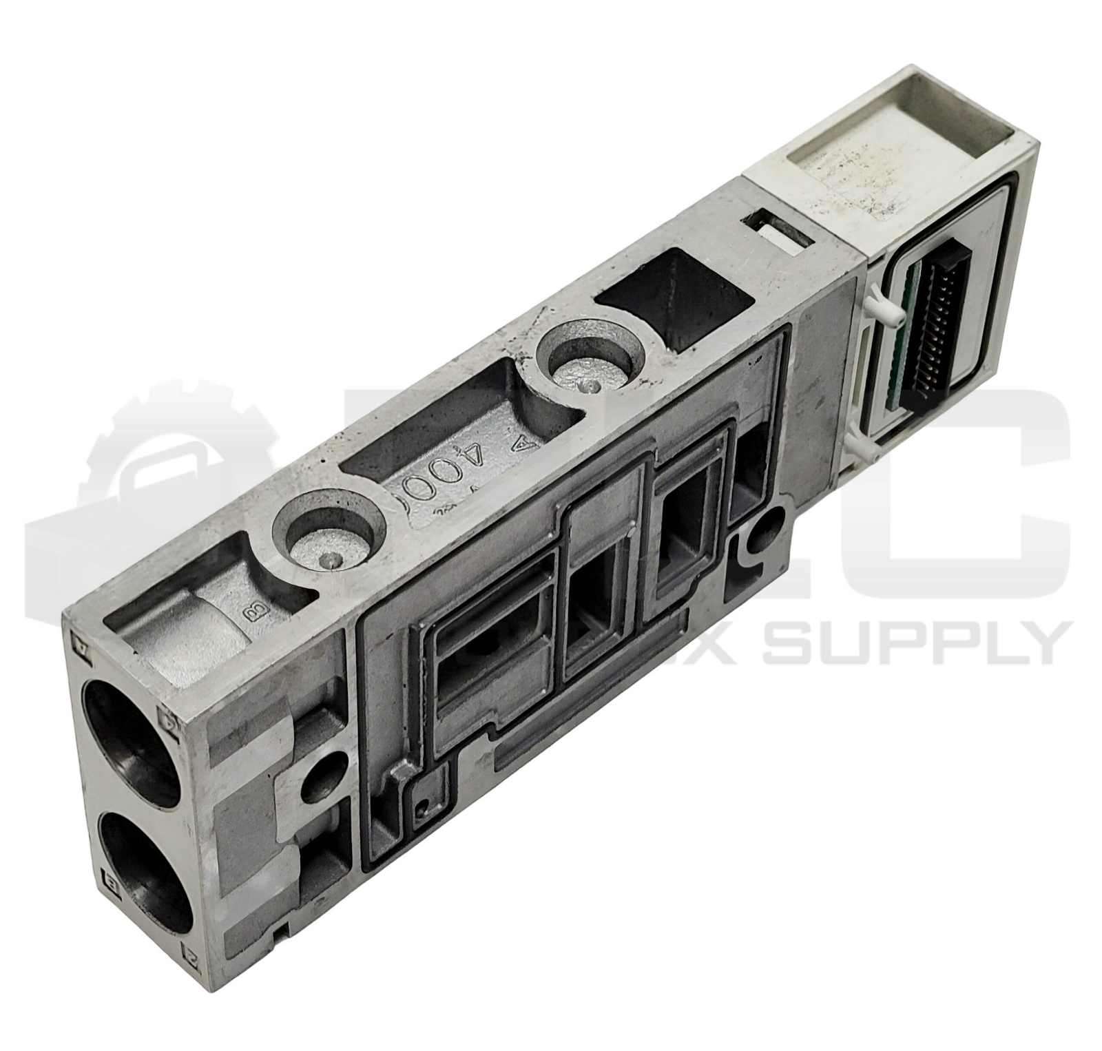 SMC VQ 4000 PNEUMATIC MANIFOLD VALVE MODULE