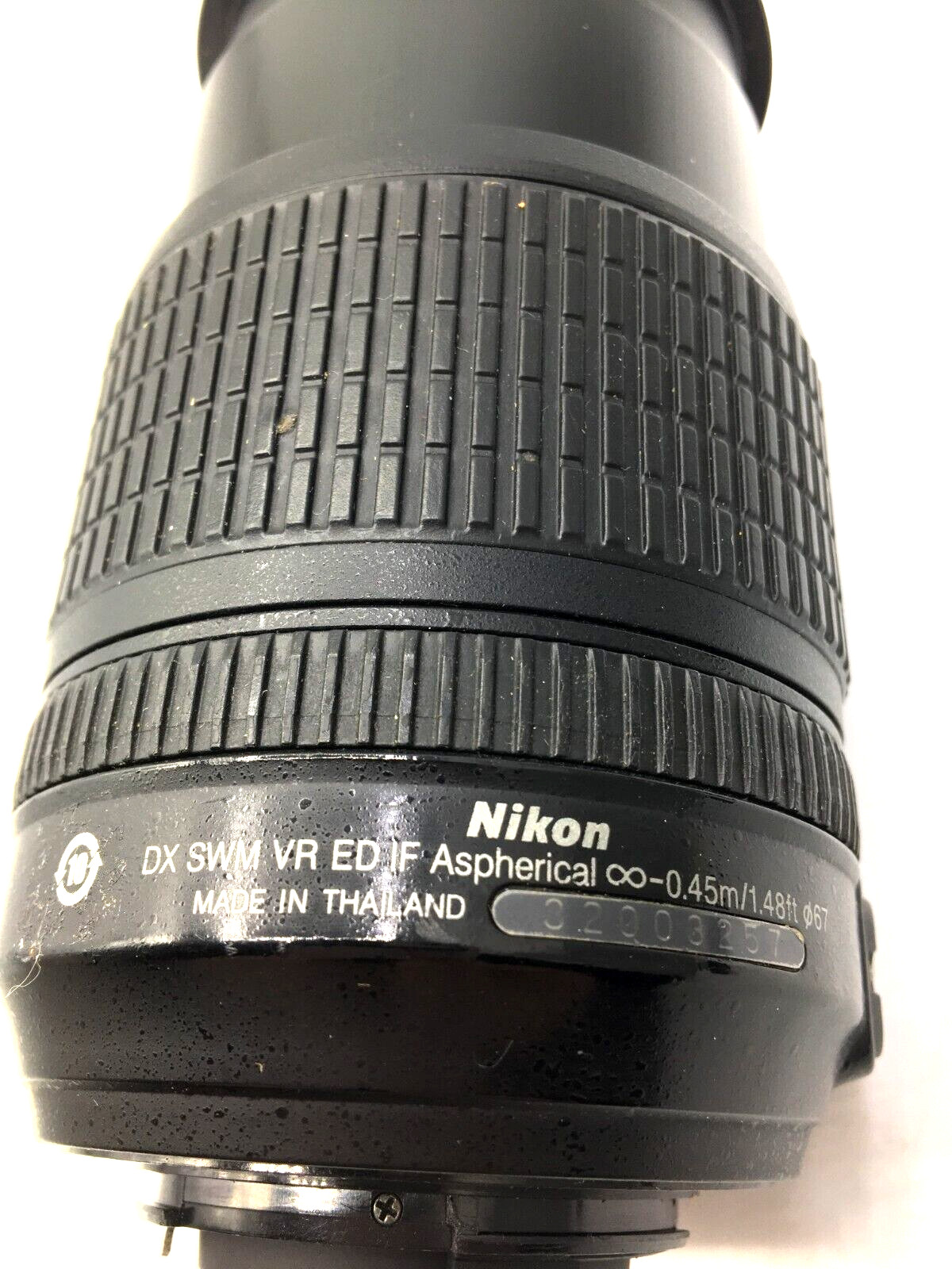 Nikon Nikkor DX Aspherical Lens 18-105mm DX SWM VR ED Working