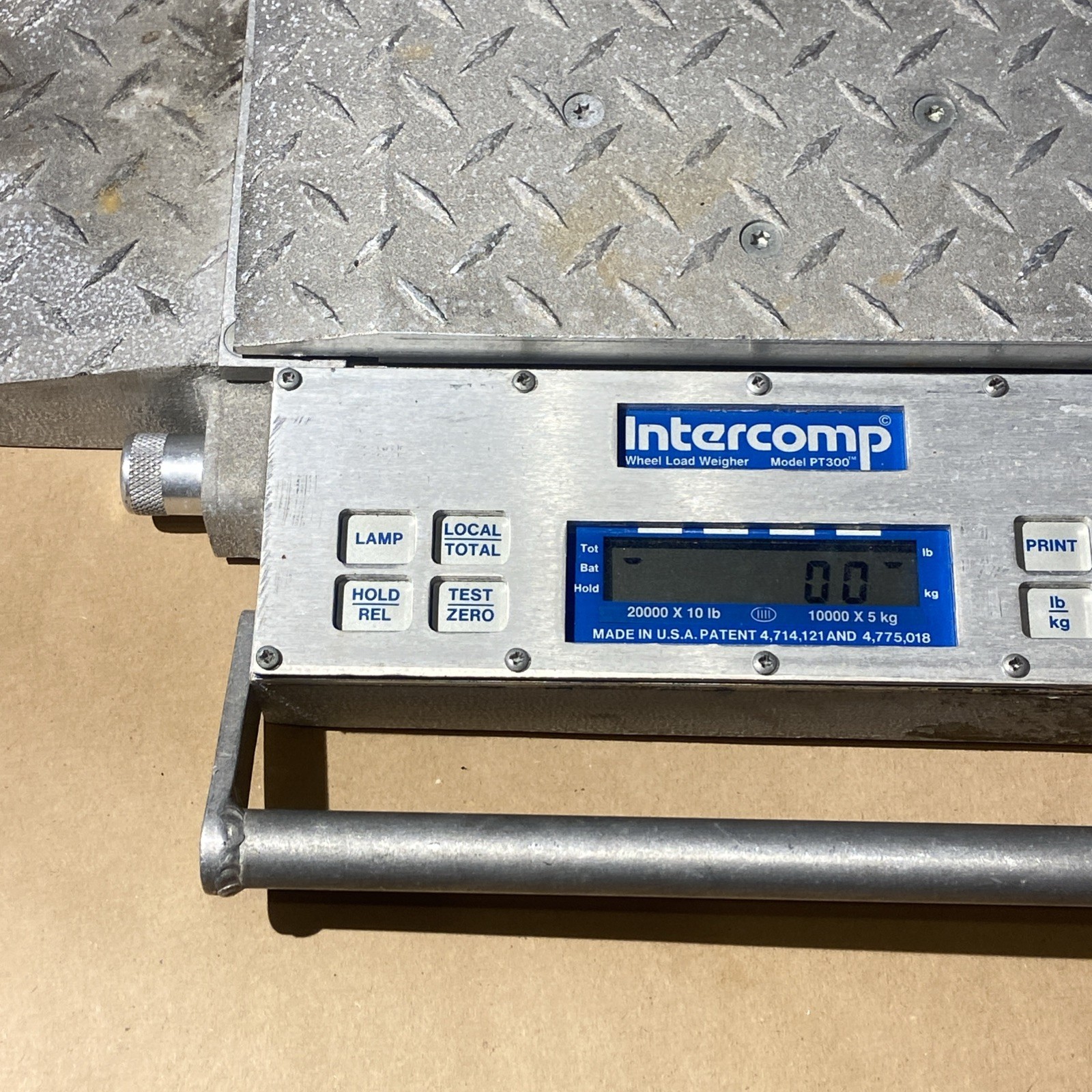 Intercomp Scale PT300 Wheel Load Electric Weighing 20,000 lb. Portable Aluminum