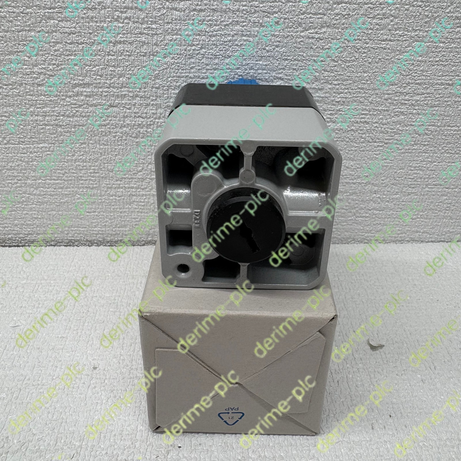 1pcs new Festo LRP-1-4-0.7 159500 Pressure reducing valve