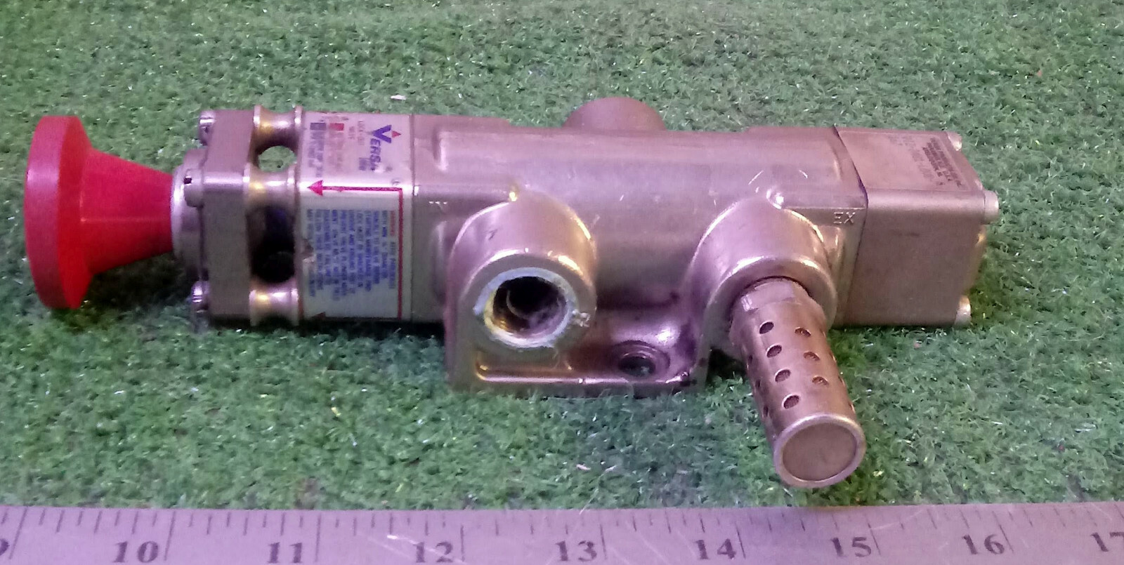 1 USED VERSA VIZ-3401-LOVB-167 LOCK-OUT VALVE ***MAKE OFFER***