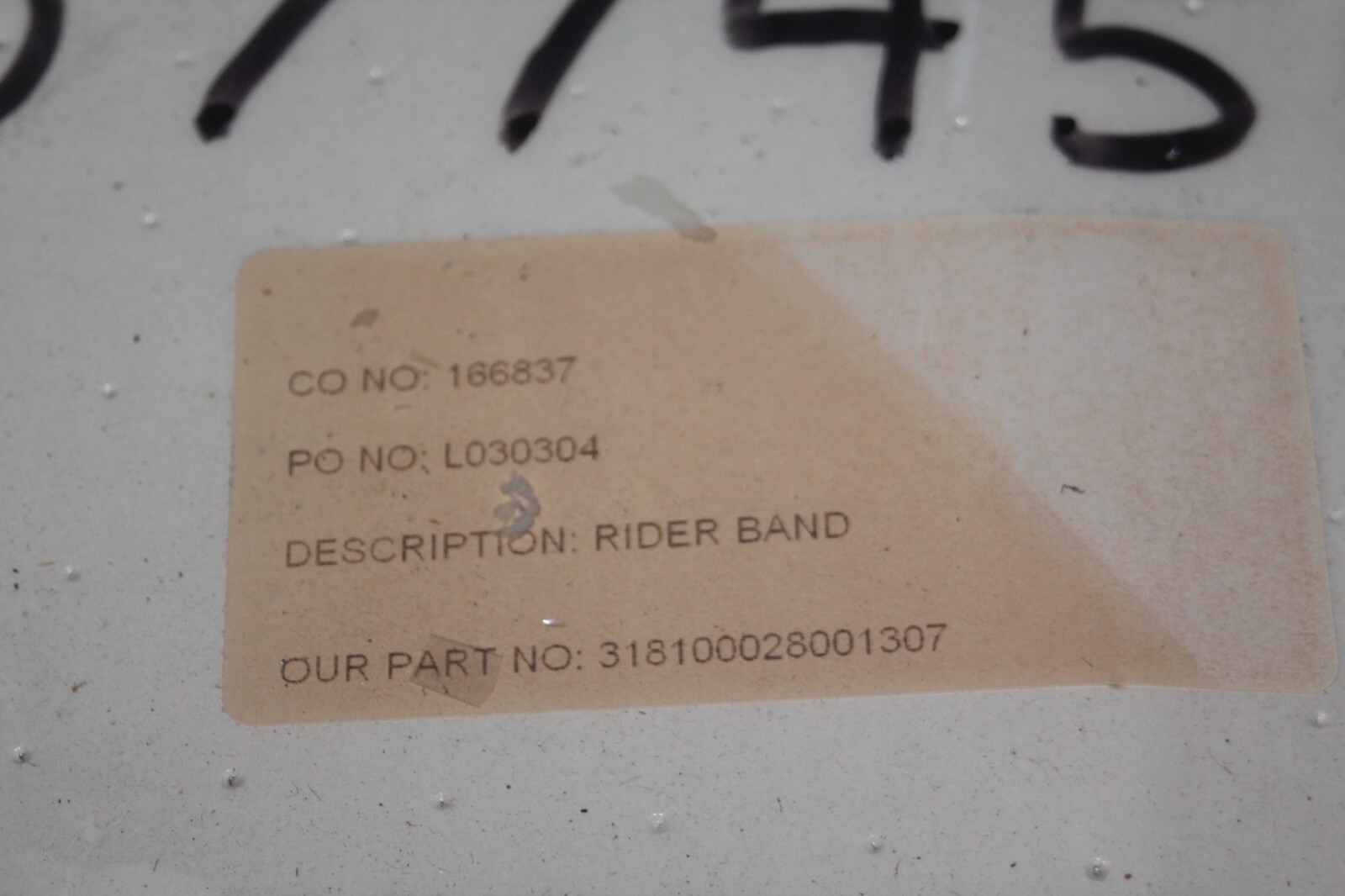 Compressor Rider Ring 077451 608155