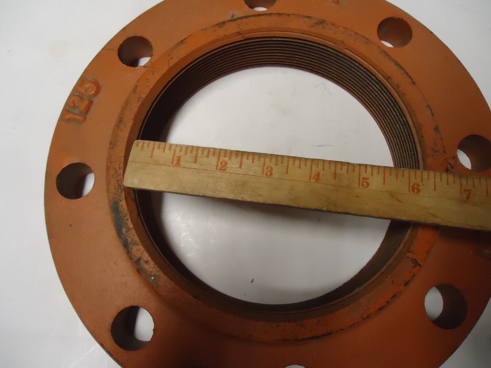 Pipe Flange SCI 6 125 CI 11″ OD (8 holes – for 7/8 bolt)