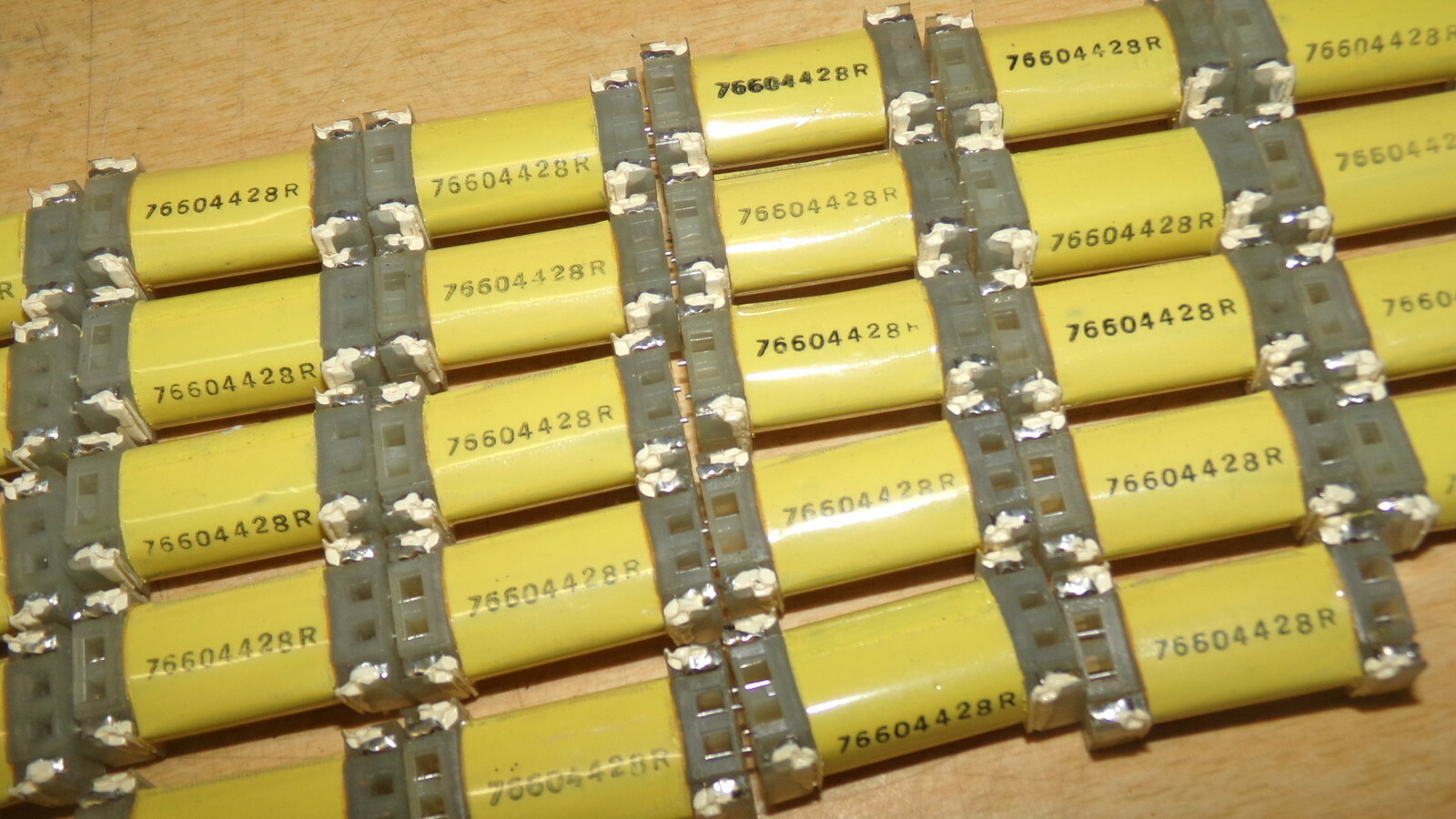 NEW 101243, 76604428R, Connectors, Lot of 29 *Free Shipping*