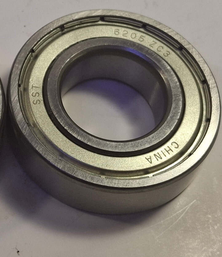 1 NEW SST 6205ZC3 ONE SIDE METAL SHIELD BALL BEARING NNB ***MAKE OFFER***