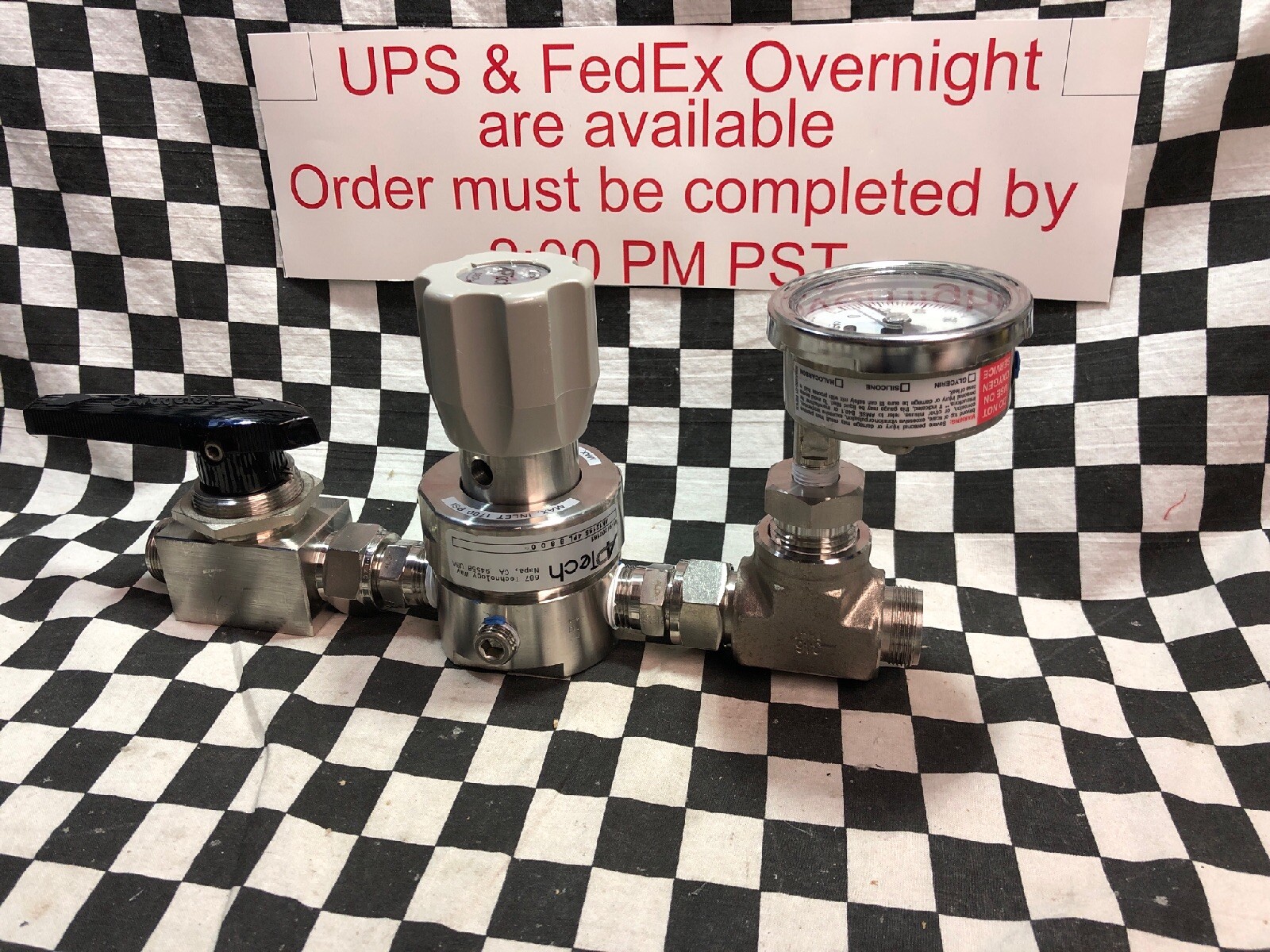 APTECH Pressure Regulartor AK1215S4PL8800, SS-45S12, ATC-910-00135, 12ET12-316