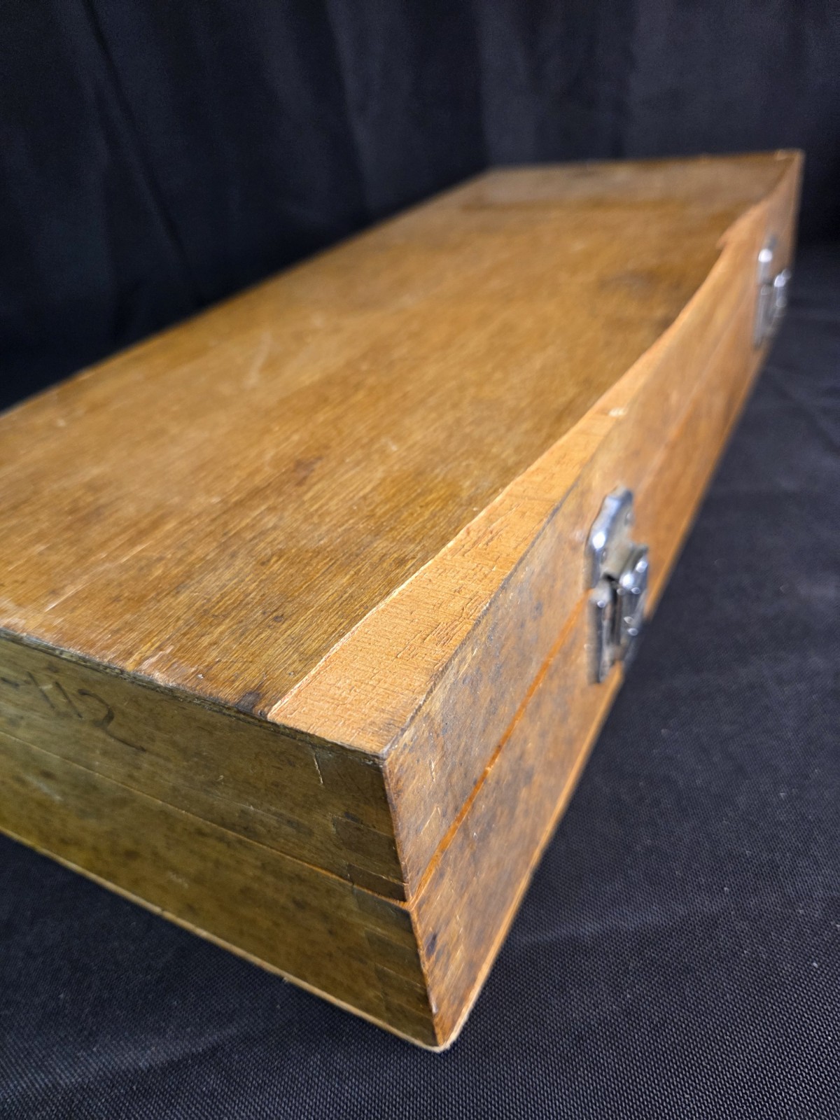 Double Column Height dial Gauge. 18″ x 6″ x 4″, MG Brand – Original Wooden Case