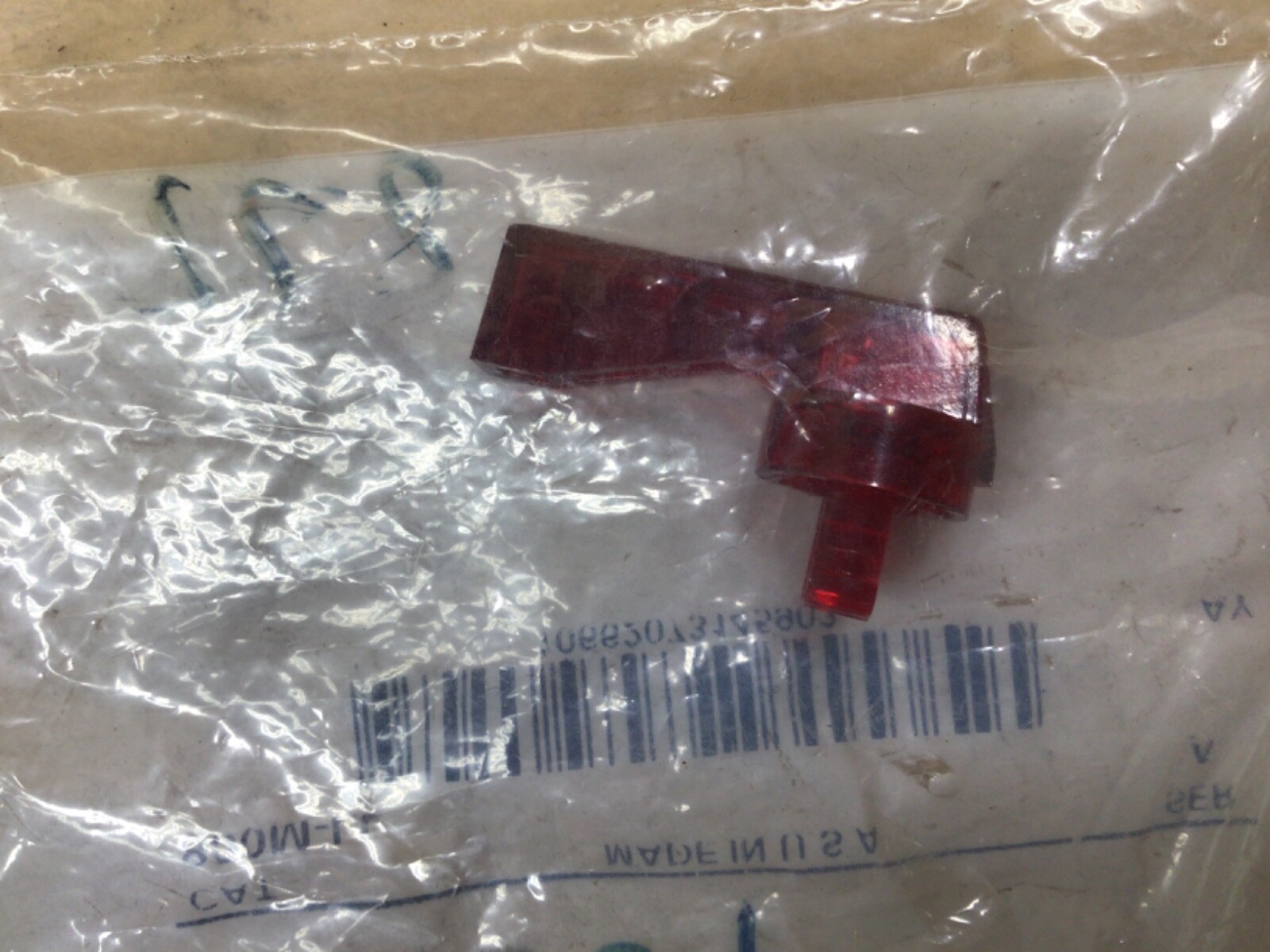 Allen Bradley 800M-LL Red Wing Lever #4069K24IAC