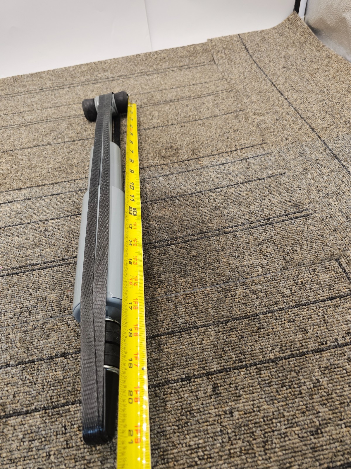 Trangerf 21 Inches Long x 2 Inches Wide Gray/Black Shock Absorber