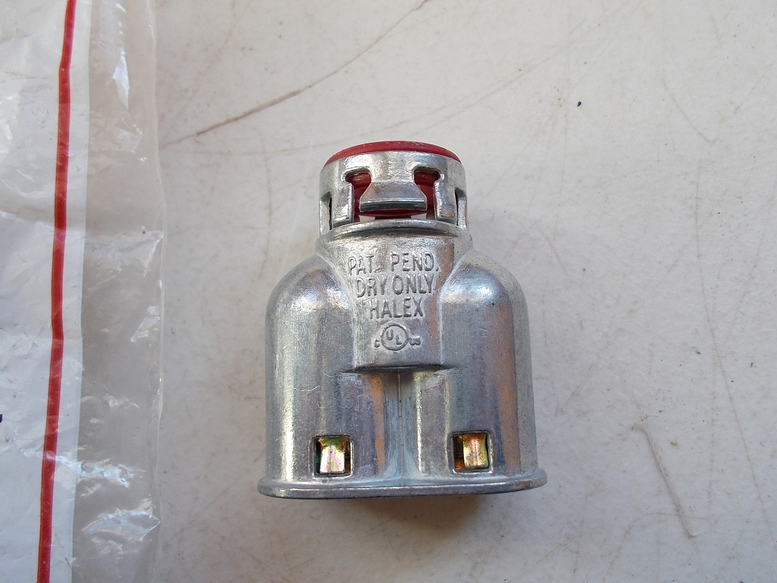 NEW Halex 29541 Lot of 2 Duplex Snap-Rite Connectors 3/8″ *FREE SHIPPING*
