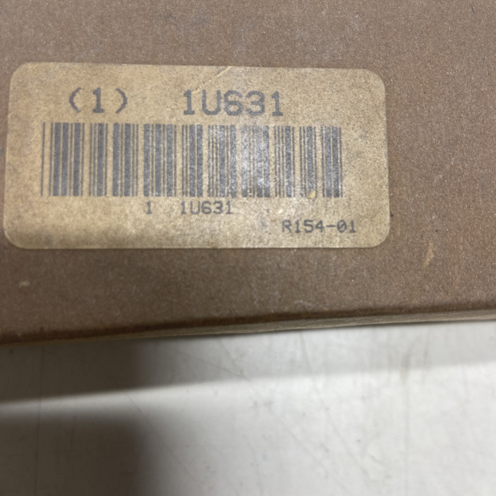 LUBE DEVICES R154-01 OILER, POLYMER BOWL, 1/4 NPTF OUTLET, 2″ DIA. x 3-3/4″, NIB