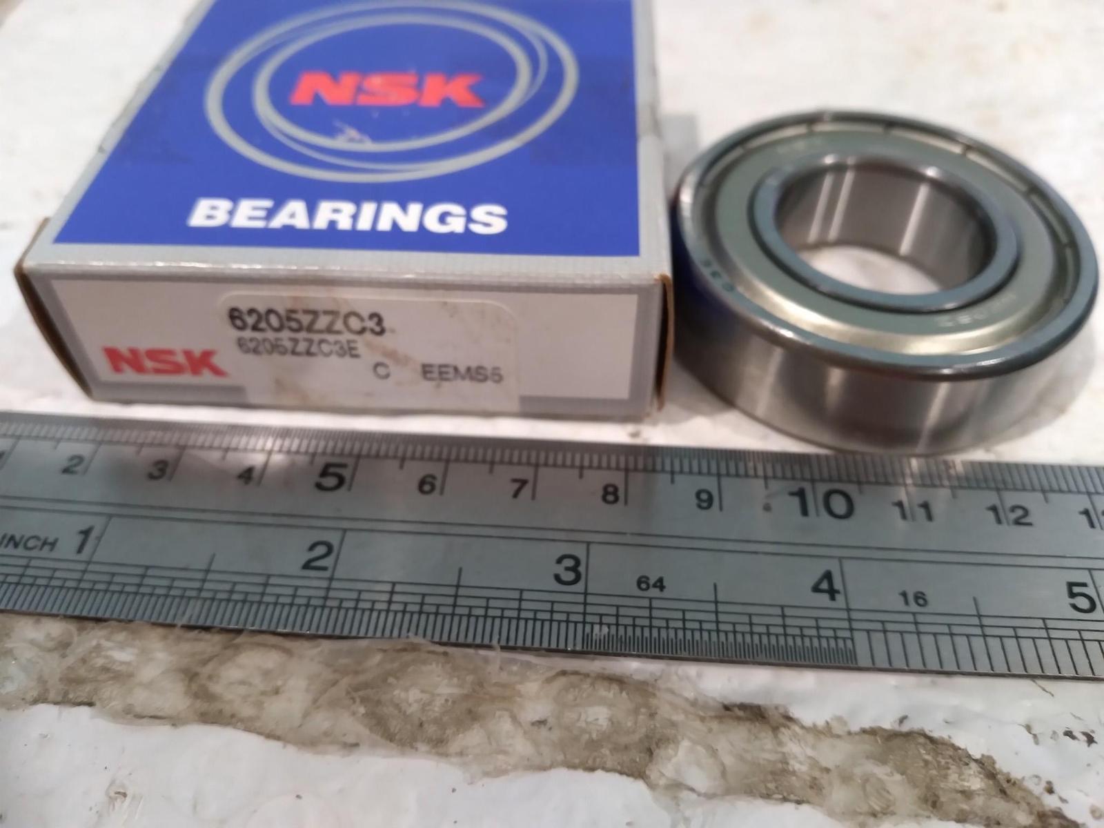 NSK BEARING 6205ZZC3