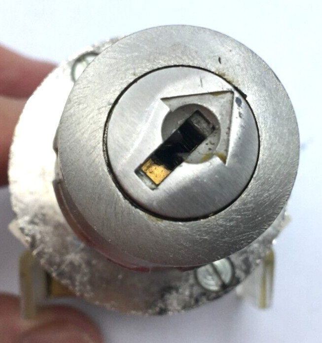 Allen Bradley Keyed Cylinder Lock W/O Key 800T-H31 New READ Please