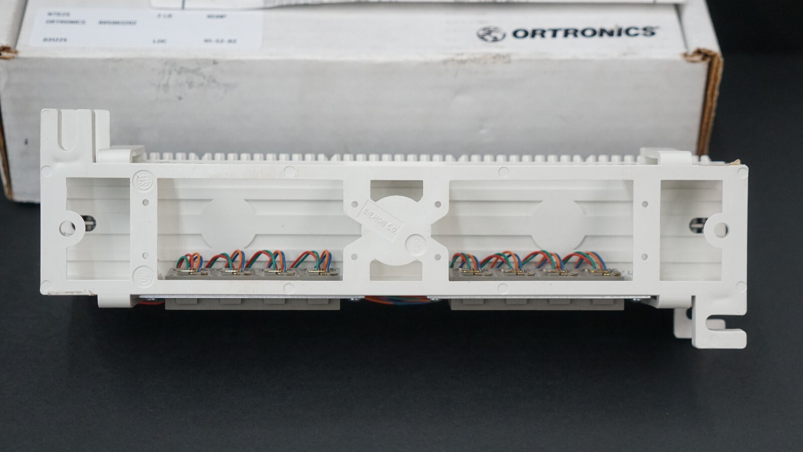 ORTRONICS 805003202 T1-Network Interface Block w/ Shorting Bar