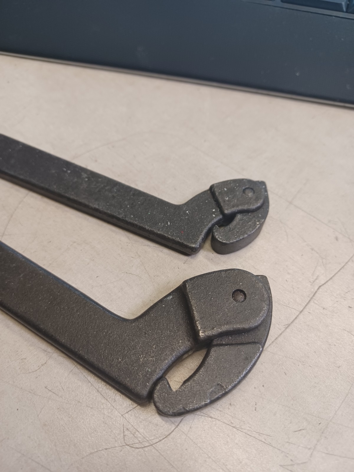 Lot Of 2 Spanner Wrenches & Set Adjustable Face Spanner 472/471