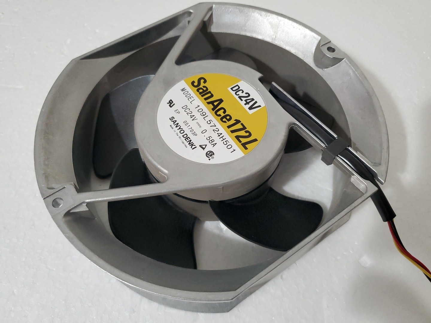 Sanyo Denki SanAce172L Model 109L5724H501 DC24V 0.58A Cooling Fan – USA SELLER