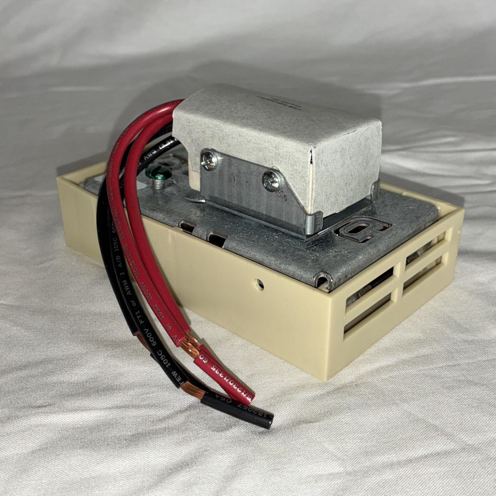 MARLEY LINE VOLTAGE THERMOSTAT TWO CIRCUIT 45F-75F Range Model M600M 120/240V