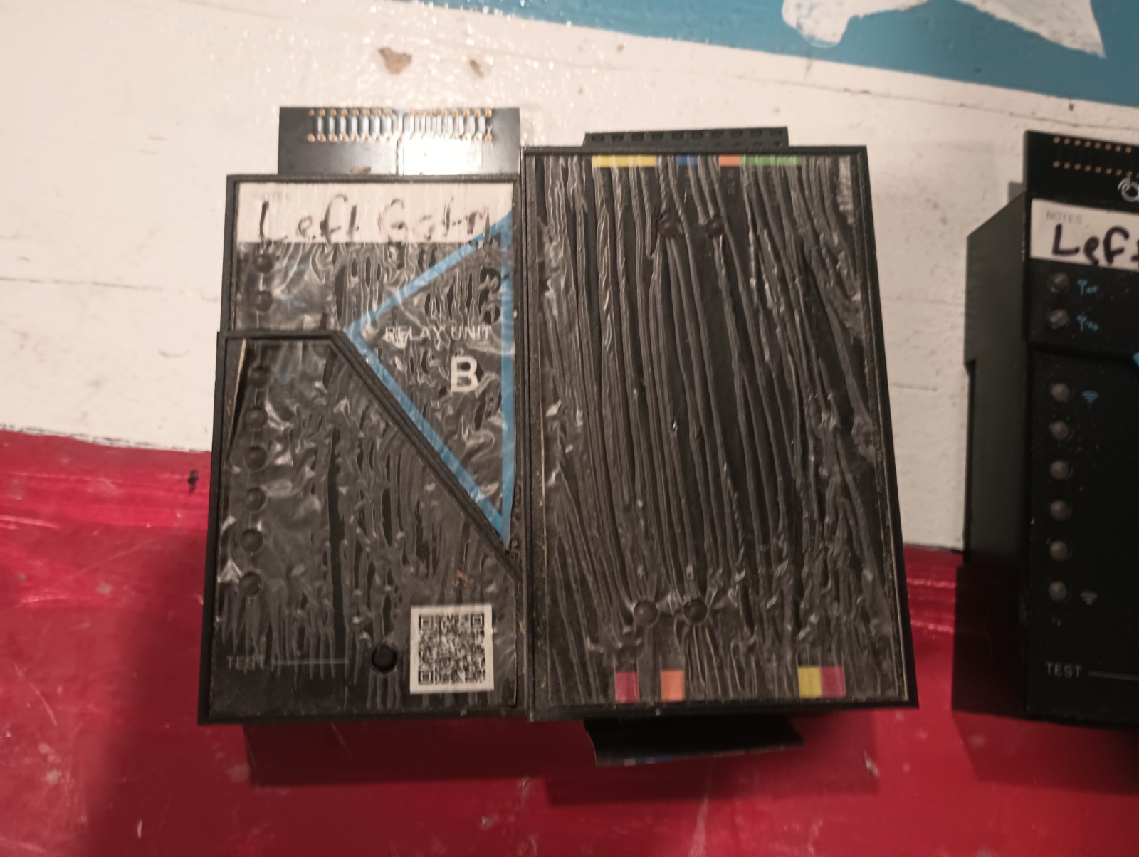 Sure-Fi Relay Wireless Bridge – DS006-RELAY A&B For Parts Or Repair