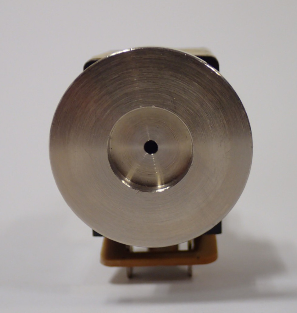 PFEIFFER TVF 010 PM Z01 000 6Vdc VENTING VALVE NW10 UHV ULTRA HIGH VACUUM