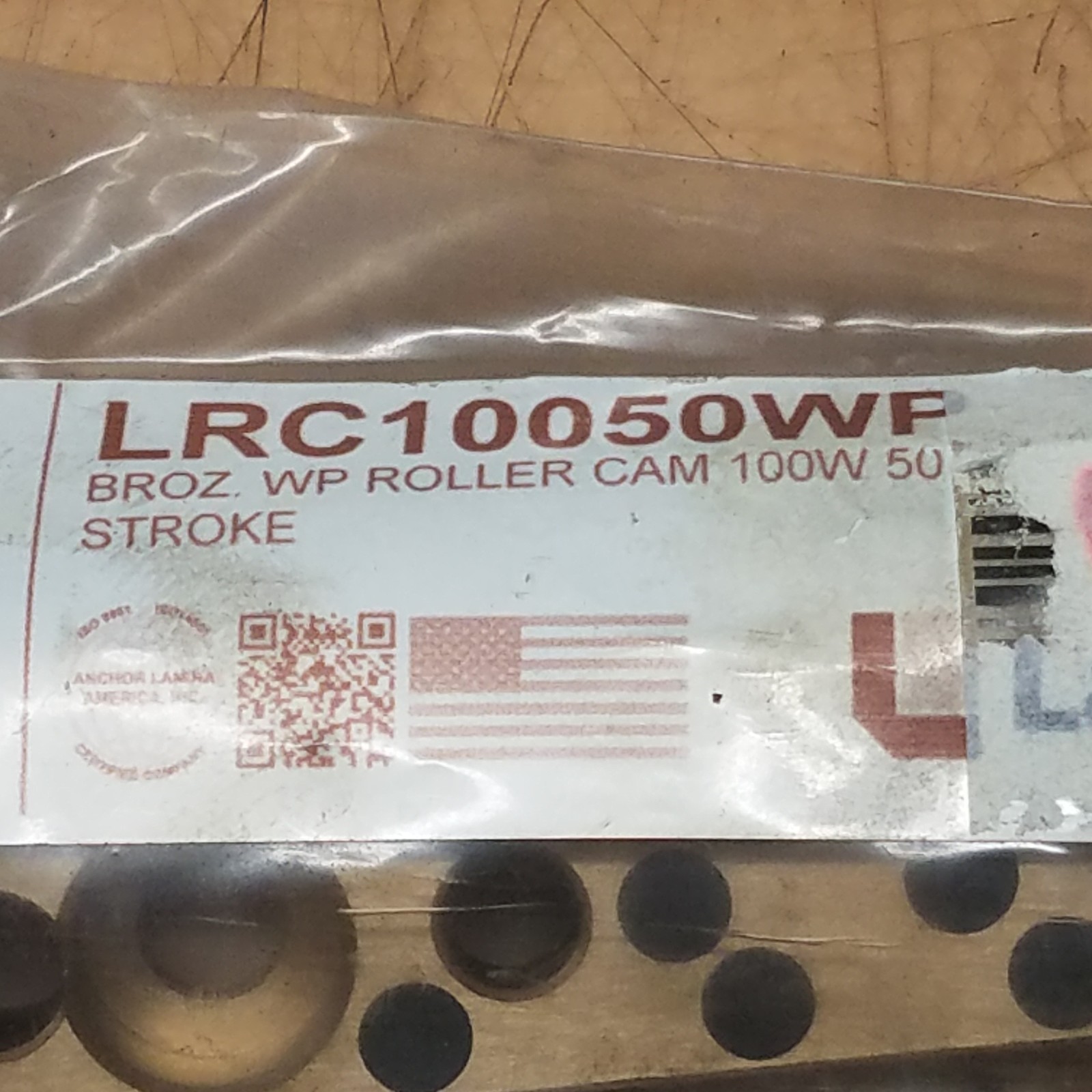 Lamina LRC10050WP Wear Plate Roller Cam, 100W, 50 Stroke, For 100 mm Series
