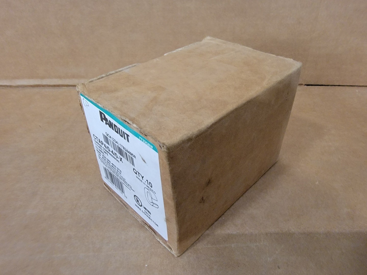 SURPLUS NEW PANDUIT CTAP4/0-4/0-X Copper Compression C-Type Tap (Box of 10)