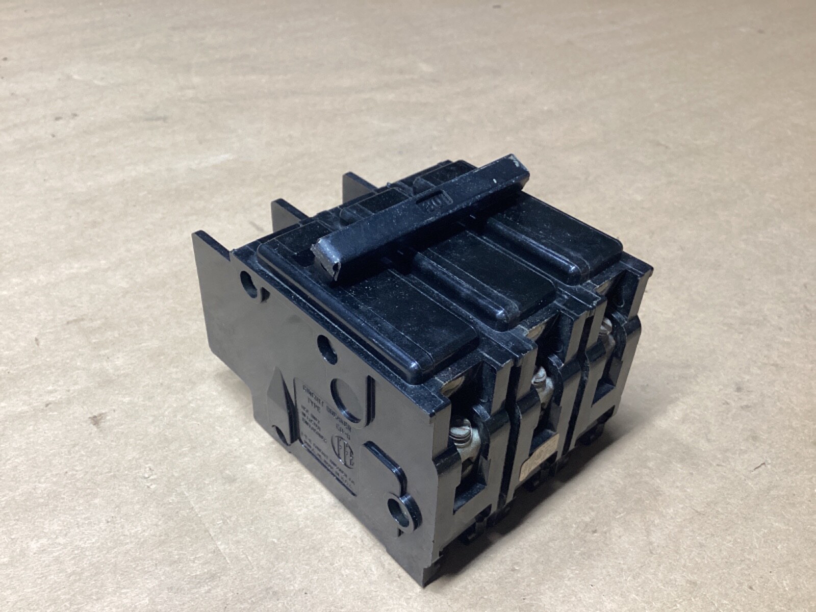 ITE Circuit Breaker BQ3B030 Type EQ-B 30A 3 Pole #110F205*CO