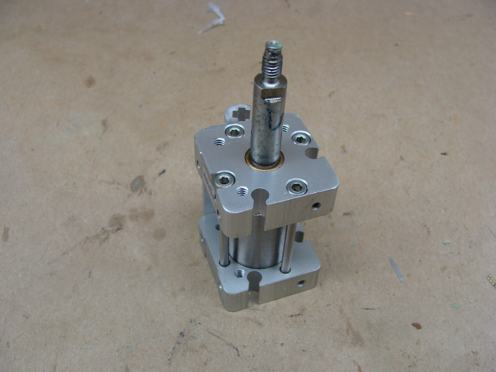 BIMBA FLAT-1 FS-040 .375-MM PNEUMATIC CYLINDER