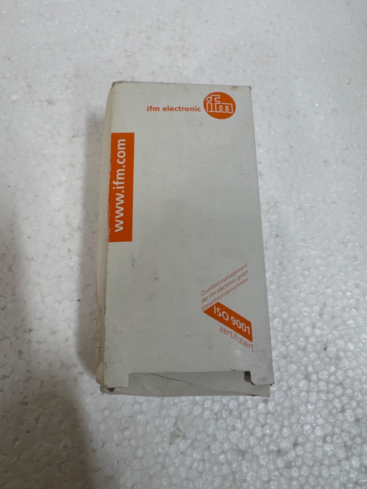 IFM IM5019 IME3020-FPKG Inductive Sensor (old box)