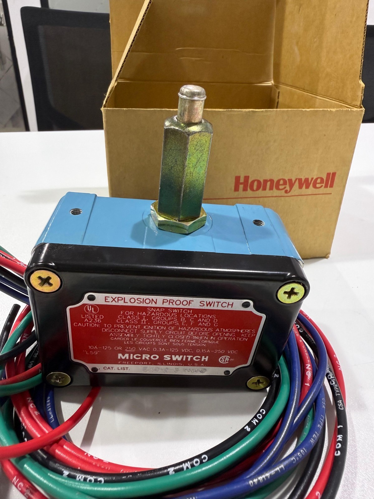 Honeywell Micro Switch PK 8800 8 ~ EXDQ3 Explosion Proof Limit Switch