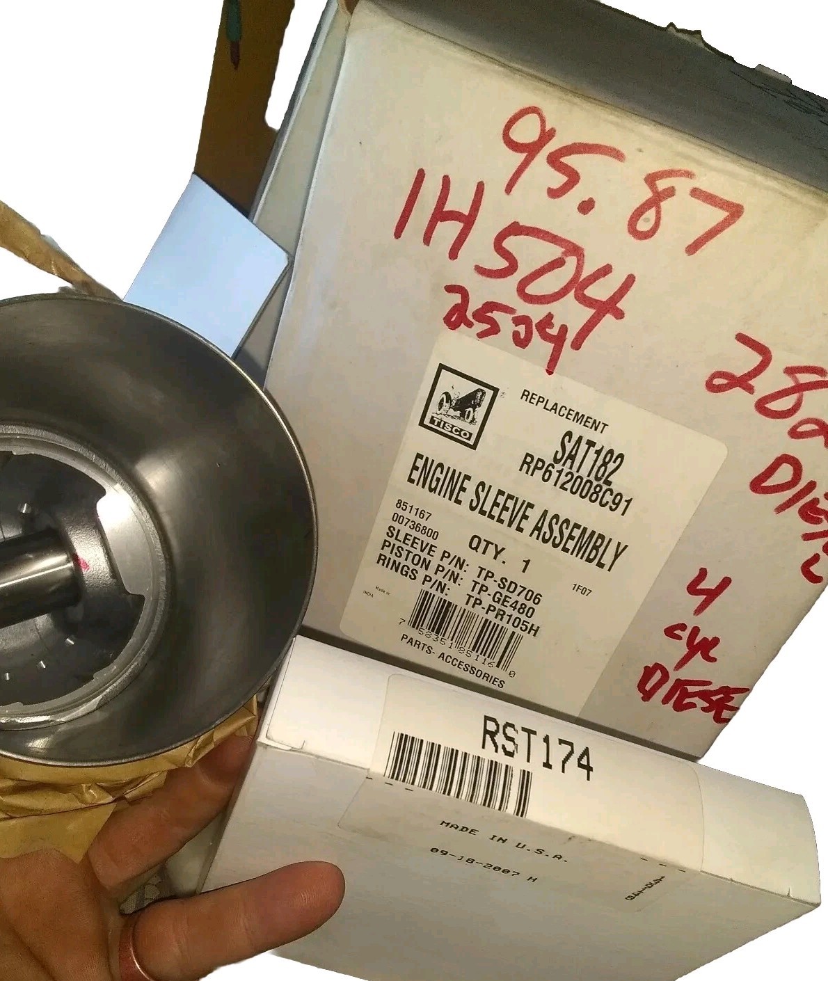 piston sleeve assembly SAT182 rp612008c91 By Tisco Fits Harvester 504 282 deisel