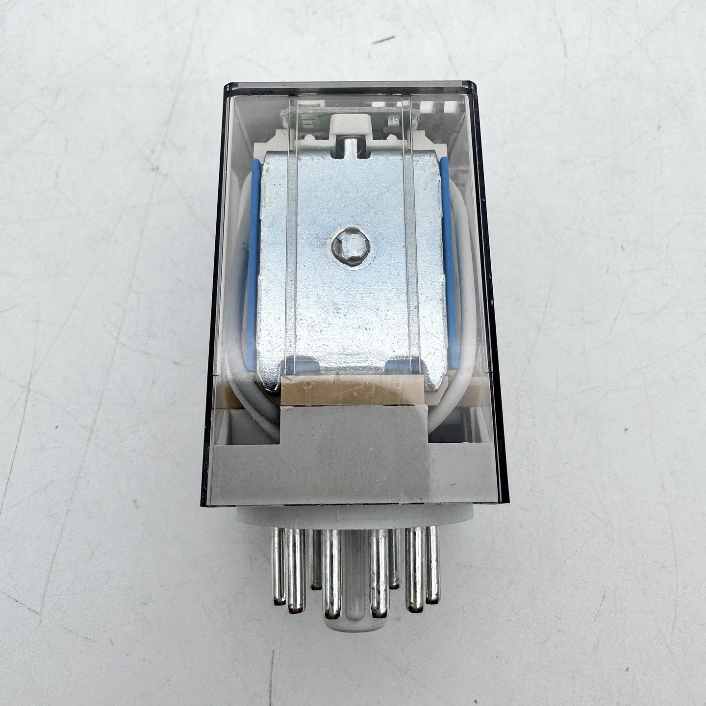 700-HA33Z24-4 GP Tube Base Relay New Original 700HA33Z244