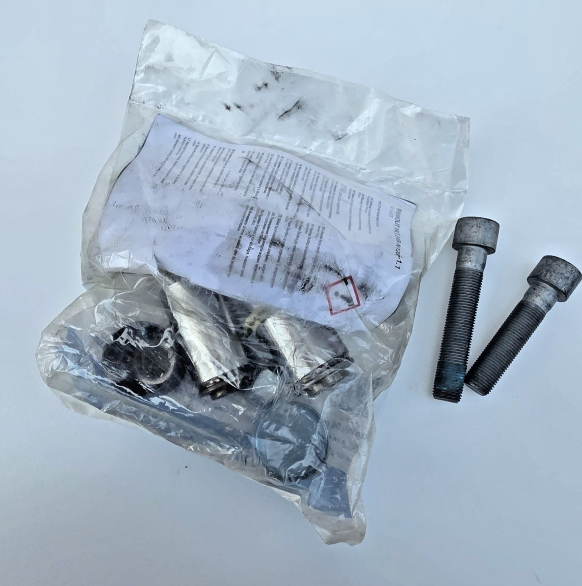 Bendix 5020643 ADB22X Guide Pin Kit Brake Caliper Pin New OEM Heavy Duty Truck